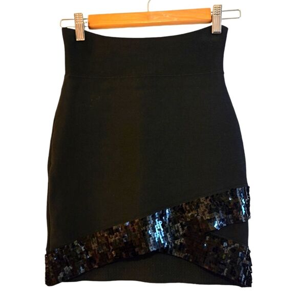BCBGMaxAzria Bandage Black Sequence Mini Bodycon Chic Party Night Out Black S - Picture 1 of 16